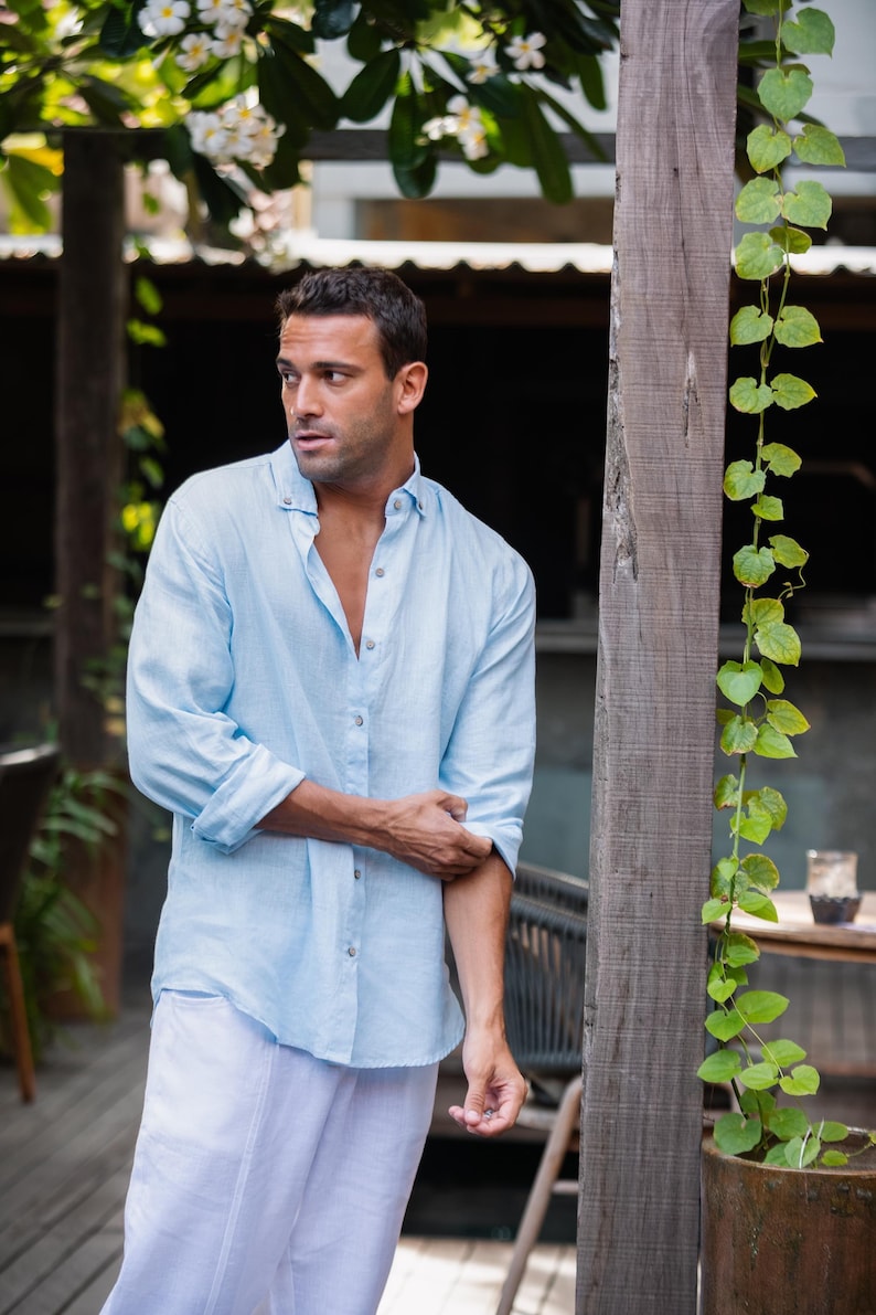 Camicia da uomo in lino azzurro cielo – Camicia da uomo in lino leggero a maniche lunghe – Camicia con bottoni dalla vestibilità comoda – Abbigliamento traspirante NEVADA immagine 6