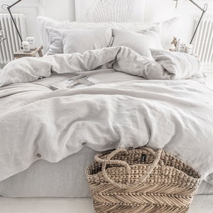 Linen duvet cover in Light Gray. Washed custom size bed linens. image 2