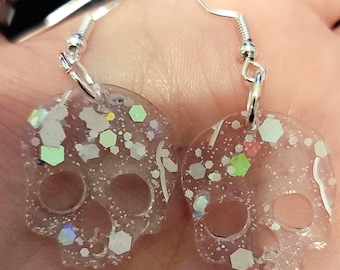 手作り樹脂イヤリング