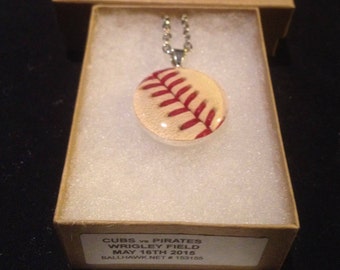 Baseball pendant necklace mlb game used ball piece Chicago Cubs vs Pittsburgh Pirates @ Wrigley Field