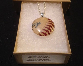 Baseball pendant necklace mlb game used ball piece Chicago Cubs vs New York Mets @ Wrigley Field