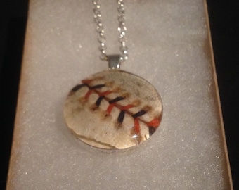2005 all star game baseball pendant necklace mlb game used ball piece comerica park Detroit