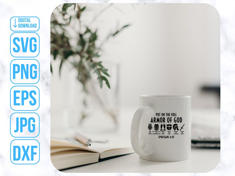 Puede incluir: Taza de cer&aacute;mica blanca con un dise&ntilde;o negro que dice "Ponte la armadura completa de Dios" con un gr&aacute;fico de la armadura de Dios y la referencia b&iacute;blica "Efesios 6:10".