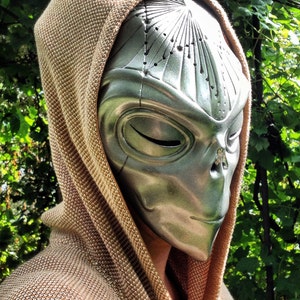 Alien Helmet, Masquerade Mask, Alien Mask, Halloween Mask, Futuristic Helmet, Silver Masquerade Mask, Carnival Mask, Mask Festival, Space