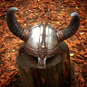 Viking Rüstung Skyrim Helm mittelalterliche Rüstung Larp Helm Nord Skyrim Helm mittelalterlichen Helm Viking Kostüm Party Kostüm Maskerade Maske Helm
