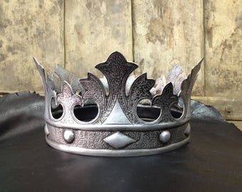 King Crown, Silver Crown, Antique Crown, French Crown, Royal Crowns, Royal Tiaras, Unique Costume, Halloween Costume Accessory Crown Ancient