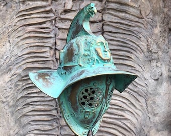 Handmade Gladiator Helmet: Roman Era Replica, Patina Finish