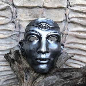 Alien mascara de cerámica - Mundograffo - Sculptures & Carvings, Fantasy &  Mythology, Space Fiction, Aliens - ArtPal