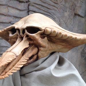 Alien Mask Masquerade Mask Animal Skull Mask Space Invader Raider Mask Fantasy Mask Alien Helmet Skull Helmet Galactic Helmet Halloween Mask