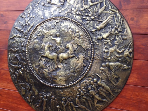 アキレスの盾のレプリカ：古代ギリシャのブロンズ彫刻、壁飾り - Etsy 日本