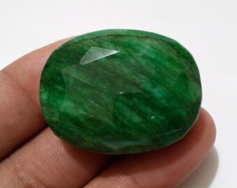 Amazing Green Emerald Faceted Oval Shape 163 Crt Green Emerald Loose Gemstone For Jewelry Making