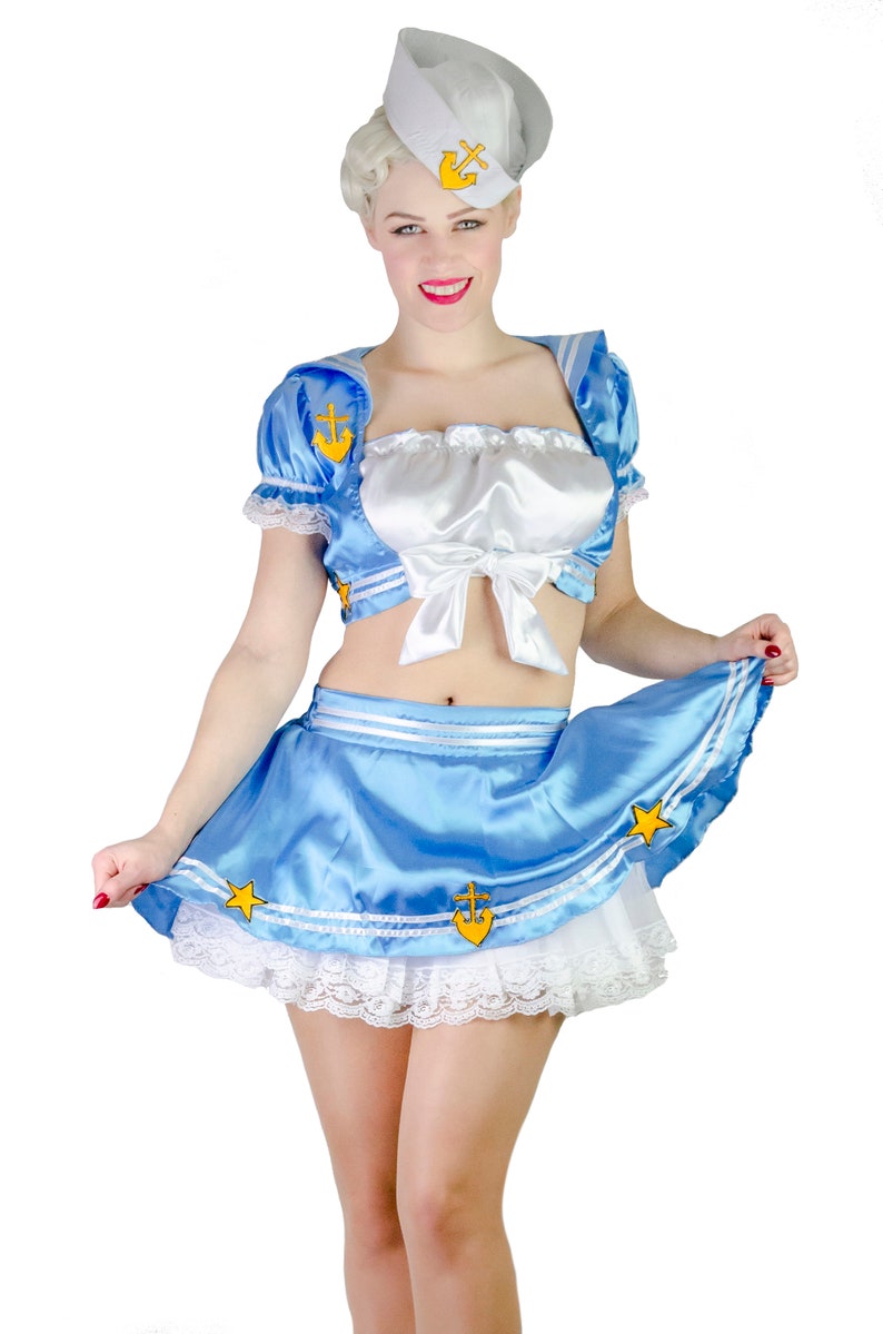 мальчик паж. трайбл костюмы брючный. костюм восторг. платье ирландский шик. кофта на змейке 2000х годов.