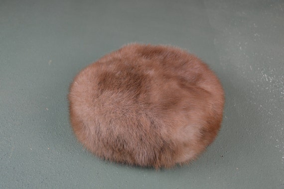 Natural Mink Winter Hat, Vintage 1960s Fur, #412 - image 2