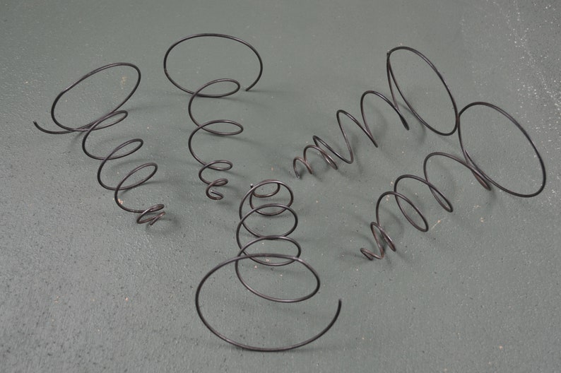 Vintage Metal Bed Springs 5 Cone Shaped Metal Coils Steampunk Crafting