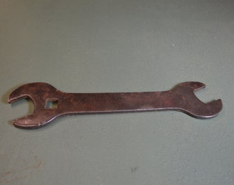 Vintage Wrench, Case Tractor Wrench, Rusted Tools, Combination Wrench, Industrial Tool, #274