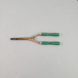 1800 Hair Curler, Antique Beauty Salon Tools, Old Beautician, #913