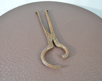 Hill's Hog Tongs, Vintage Pig Snoot Pliers, Swine Mouth Clamp, #841