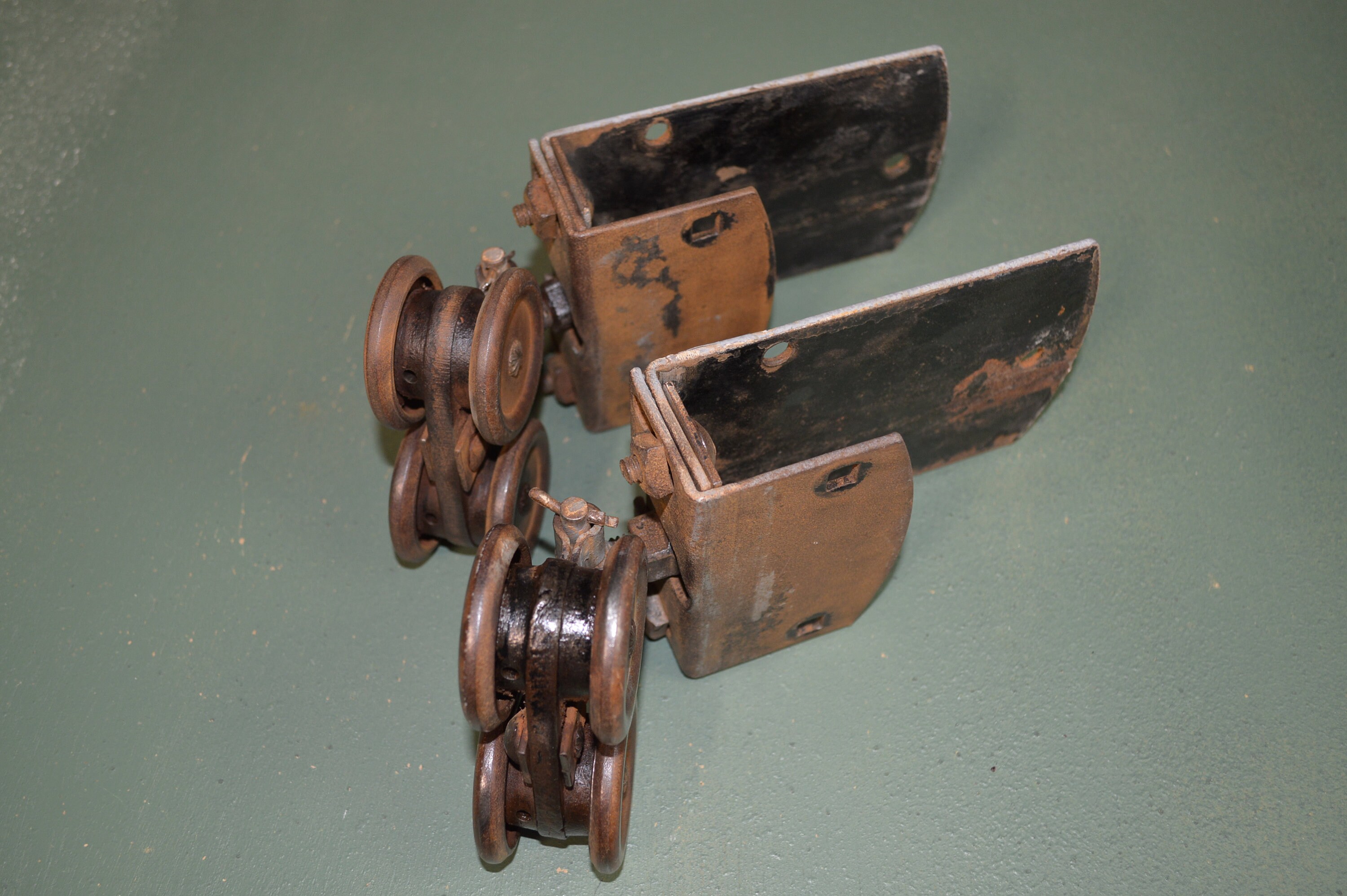 Vintage Barn Door Rollers Authentic Farm Hardware 619 Etsy.de