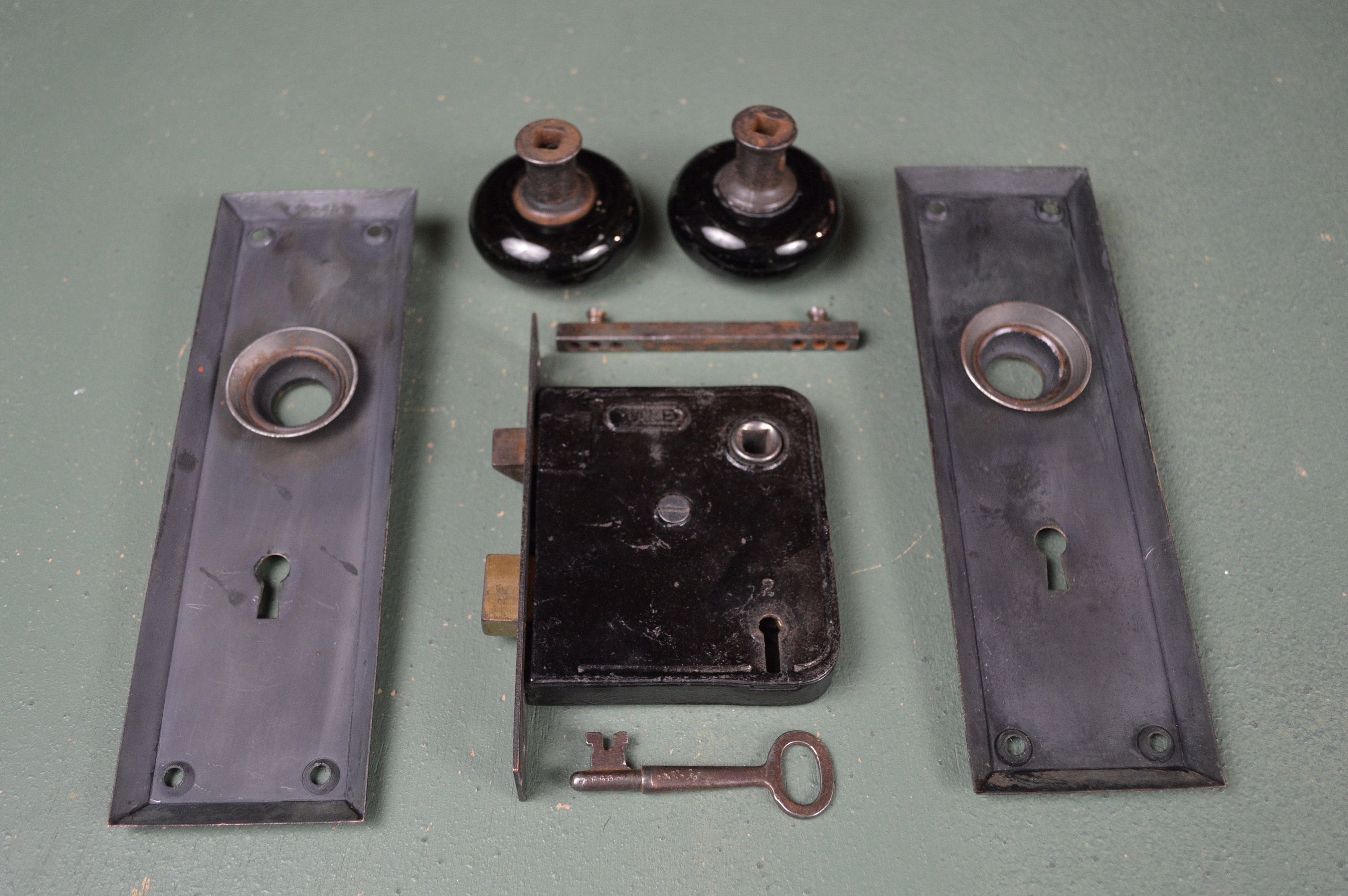 Skeleton Key Lock, 1930 Yale Entry Lockset, Plated Metal and Black ...