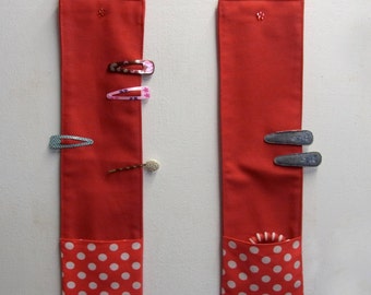 Hair clip holder - dots - Mrs. Knallpea - With the hair clip storage in red with white polka dots, all hair clips are tidy
