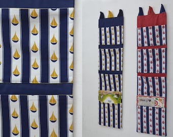 Maritime wall pockets - Frau Knallerbse - wall organizer with sailing boats in blue, white, red, mustard yellow, made from original 60s fabric