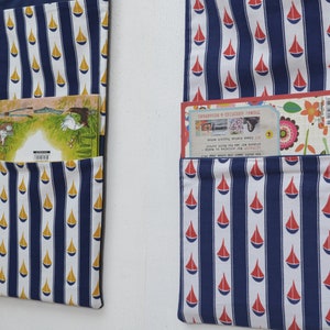 Maritime wall pockets Frau Knallerbse wall organizer with sailing boats in blue, white, red, mustard yellow, made from original 60s fabric image 4