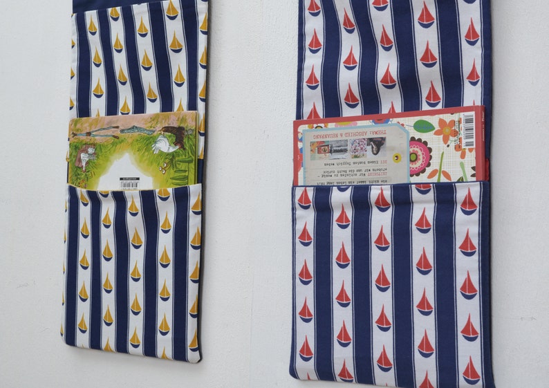 Maritime wall pockets Frau Knallerbse wall organizer with sailing boats in blue, white, red, mustard yellow, made from original 60s fabric image 4