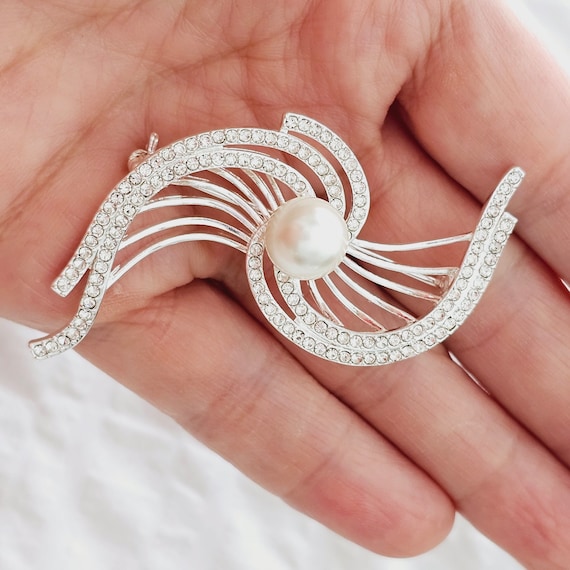 Anne Klein AK SIGNED Pave Crystal Faux Pearl Swirl Brooch Pin