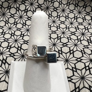 Sterling silver 925 ring with square double cubes dice 2mm band