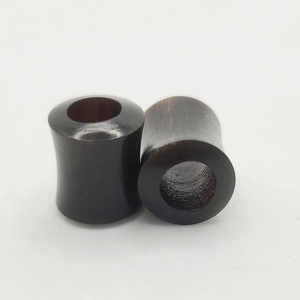 Black water Buffalo horn ear plugs 10mm 00g gauges tunnels stretchers earrings saddle fit Tribal Jewelry