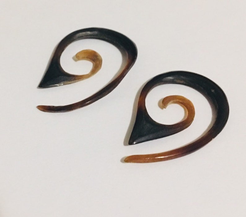 New hand carved brown water buffalo horn spiral gauged earrings 3MM 8G gauges tapers plugs 1 18 long handmade tribal jewelry