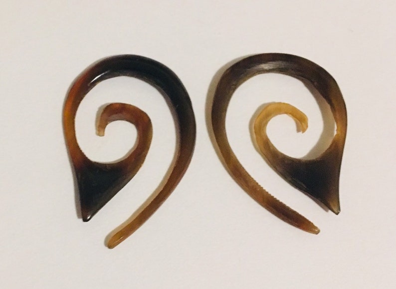 New hand carved brown water buffalo horn spiral gauged earrings 3MM 8G gauges tapers plugs 1 18 long handmade tribal jewelry