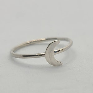 Sterling silver 925 crescent moon thin stacking ring 1.5mm band