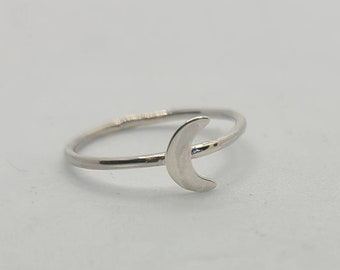 925 sterling silver crescent moon thin stacking ring 1.5mm band