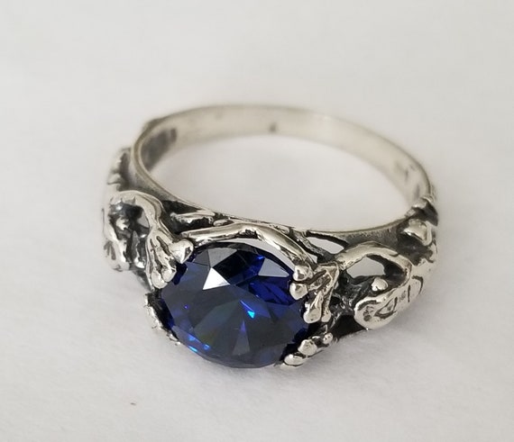 Frog Ring With CZ Blue Sapphire Gemstone 925 Sterling Silver