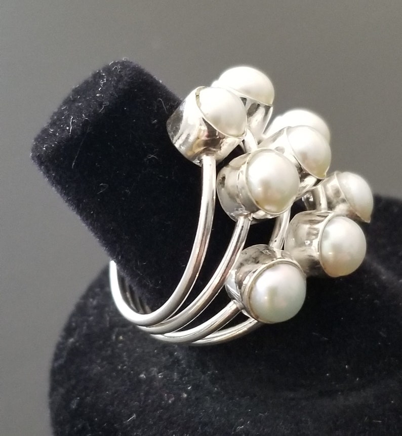 Details about New Sterling Silver 925 large statement Ring w/ 9 white freshwater pearls Details about New Sterling Silver 925 large statement Ring w/ 9 white freshwater pearls