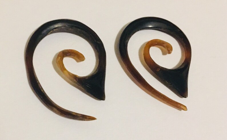 New hand carved brown water buffalo horn spiral gauged earrings 3MM 8G gauges tapers plugs 1 18 long handmade tribal jewelry
