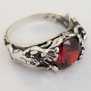 New Sterling silver 925 ornate frog ring with genuine red garnet gemstone January birthstone