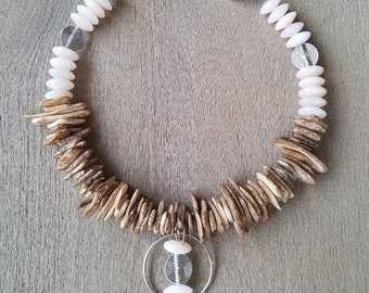 Blush Woodchip Necklace