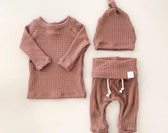 Rosewood Waffle Knit Baby Girl Outfit - Newborn Girl Coming Home Set | Soft Infant Clothes