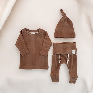 Camel Waffle Knit Baby Girl Boy Outfit - Soft Cozy Baby Shirt Hat & Pants Set - Newborn Baby Shower Gift, Fall Winter Baby Clothes