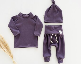 Purple baby girl outfit, 2 piece set, rib knit baby clothes, coming home outfit, minimal girl clothes, newborn baby shower gift, lilac.