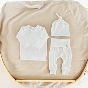 Pointelle white baby girl outfit, newborn girl coming home outfit, infant girl clothes, long sleeve shirt, pants, baby girl clothes.