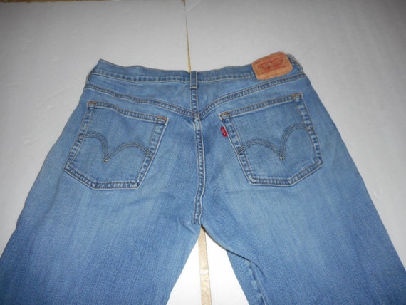 levis 303