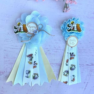 Classic Winnie The Pooh Corsage, Classic Winnie The Pooh Baby Shower Pin Mommy to be Ribbon Mom and Dad Pins Mommy Corsage Classic Pooh Pin
