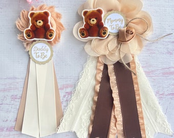 Teddy Bear Theme Baby Shower Corsages ,Teddy Bear Baby Shower Pins ,Gender Neutral Baby Shower ,Mommy to Be Corsage, Mom and Dad To Be Pins