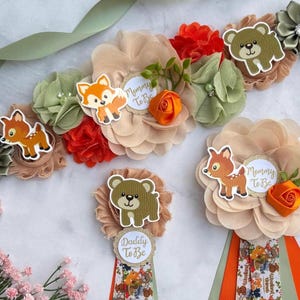 Woodland Baby Shower Sash Woodland Maternity Sash Baby Shower Pins , Mom & Dad Pins , Woodland Baby Shower Corsages, Mommy Ribbon
