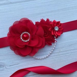 Floral Applique Belt Red Velvet / Sage