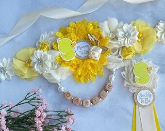 Rubber Ducky Baby Shower Sash Rubber Ducky Maternity Sash Maternity Belt Pregnancy Sash Mommy to Be Sash Gender Neutral Baby Shower Pins