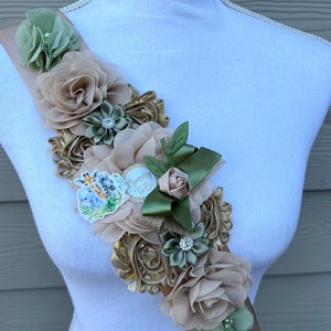 Safari Shoulder Sash Baby Shower Sash Safari Maternity Sash Pregnancy Sash Mommy Sash Safari Shoulder Sash Baby Bump Sash Jungle Sash